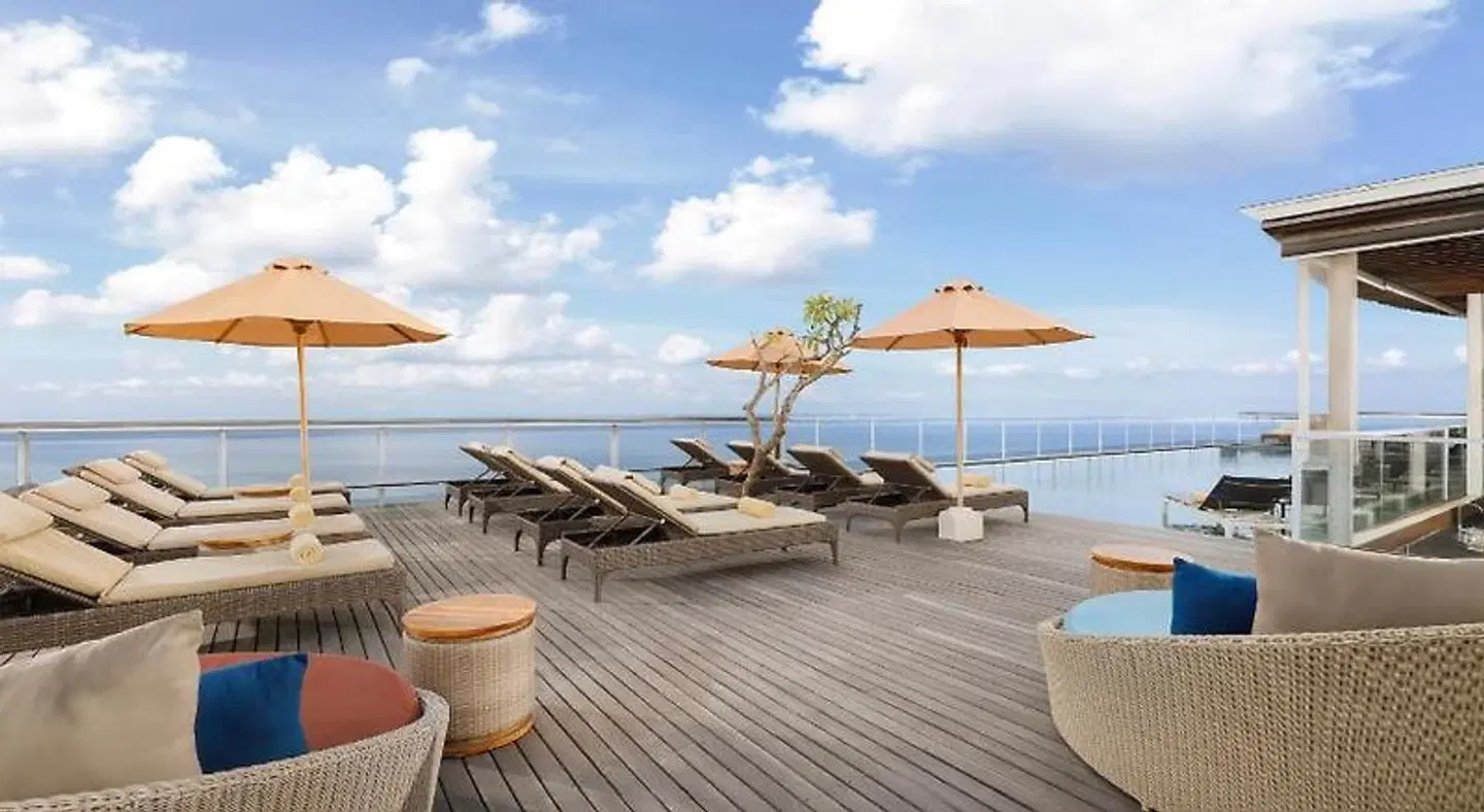 Aston Canggu Beach Resort Strand