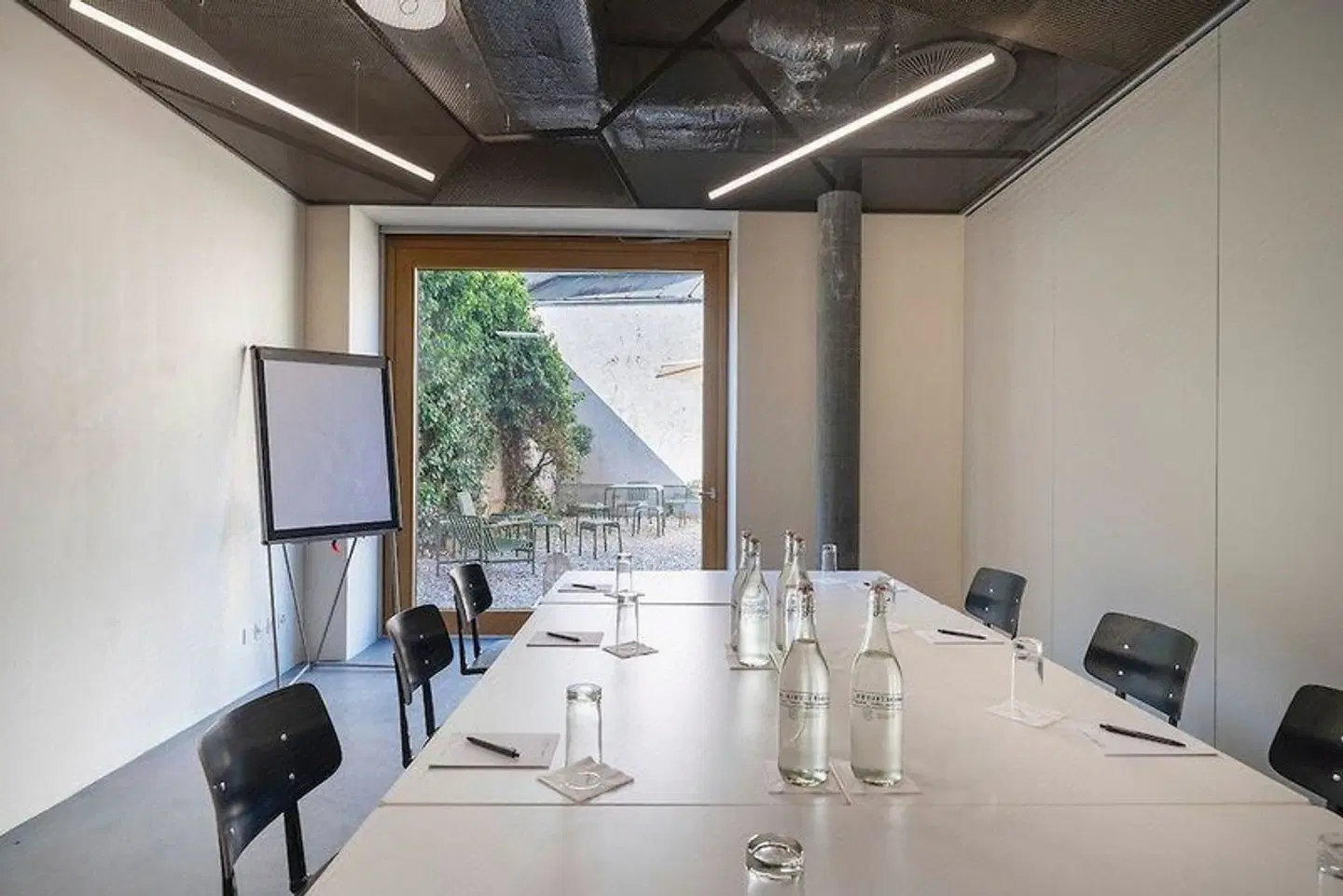 SET Hotel.Residence by Teufelhof Basel Konferenz
