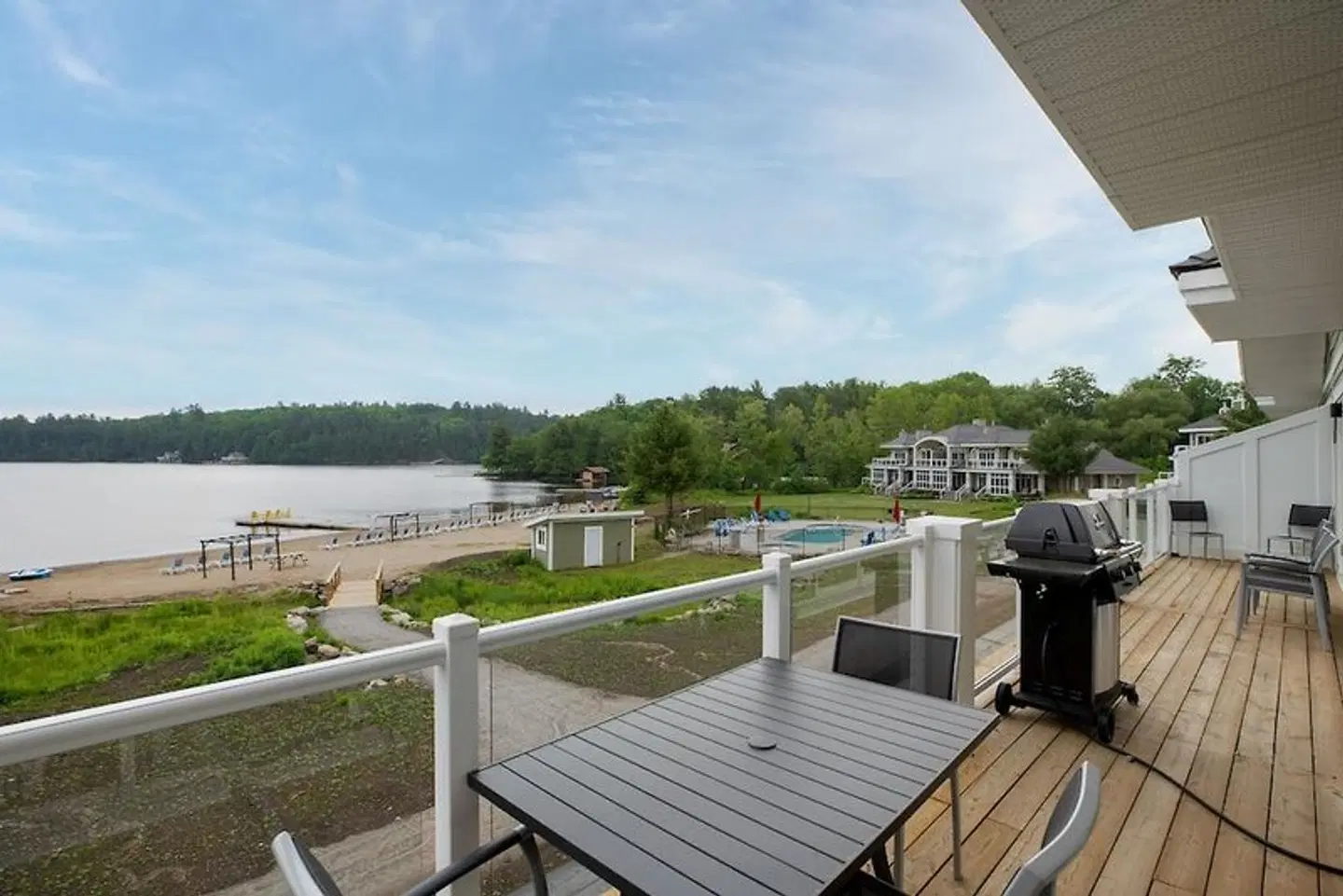 Touchstone Resort Terrasse