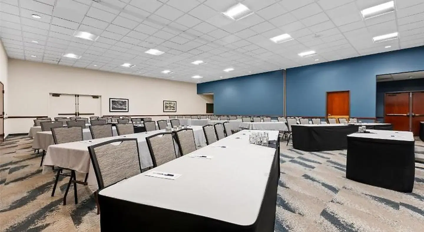 Best Western PLUS Vista Inn at the Airport Konferenz