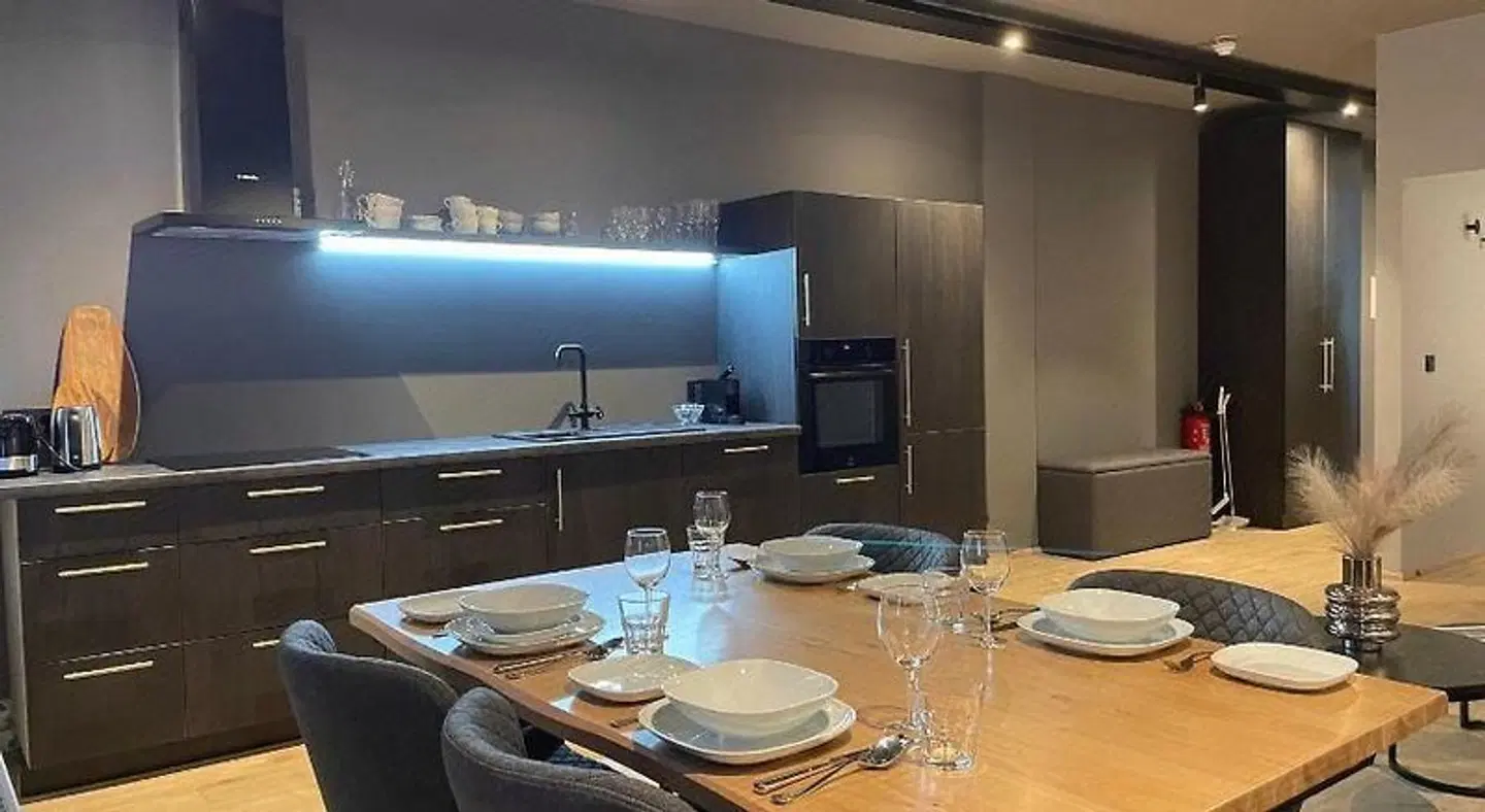 North Apartments Suites Restaurant