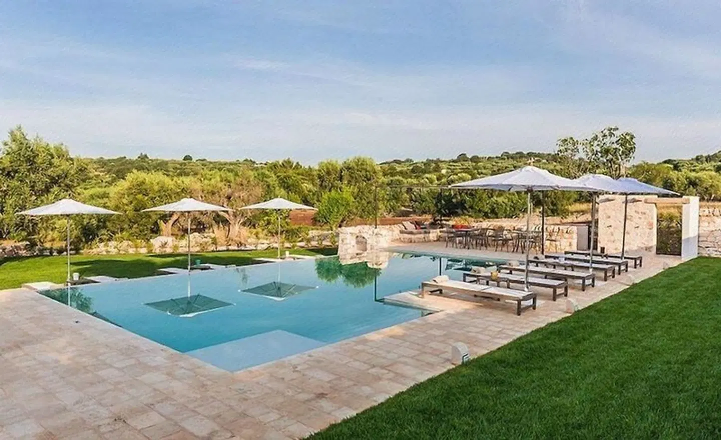 Borgo Canonica OUTDOOR_POOL