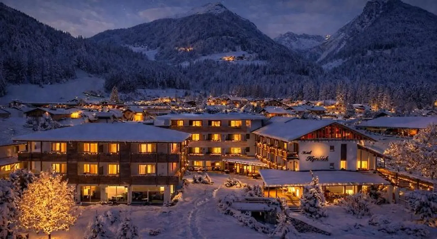 Alpenblick Hotel LANDSCAPE