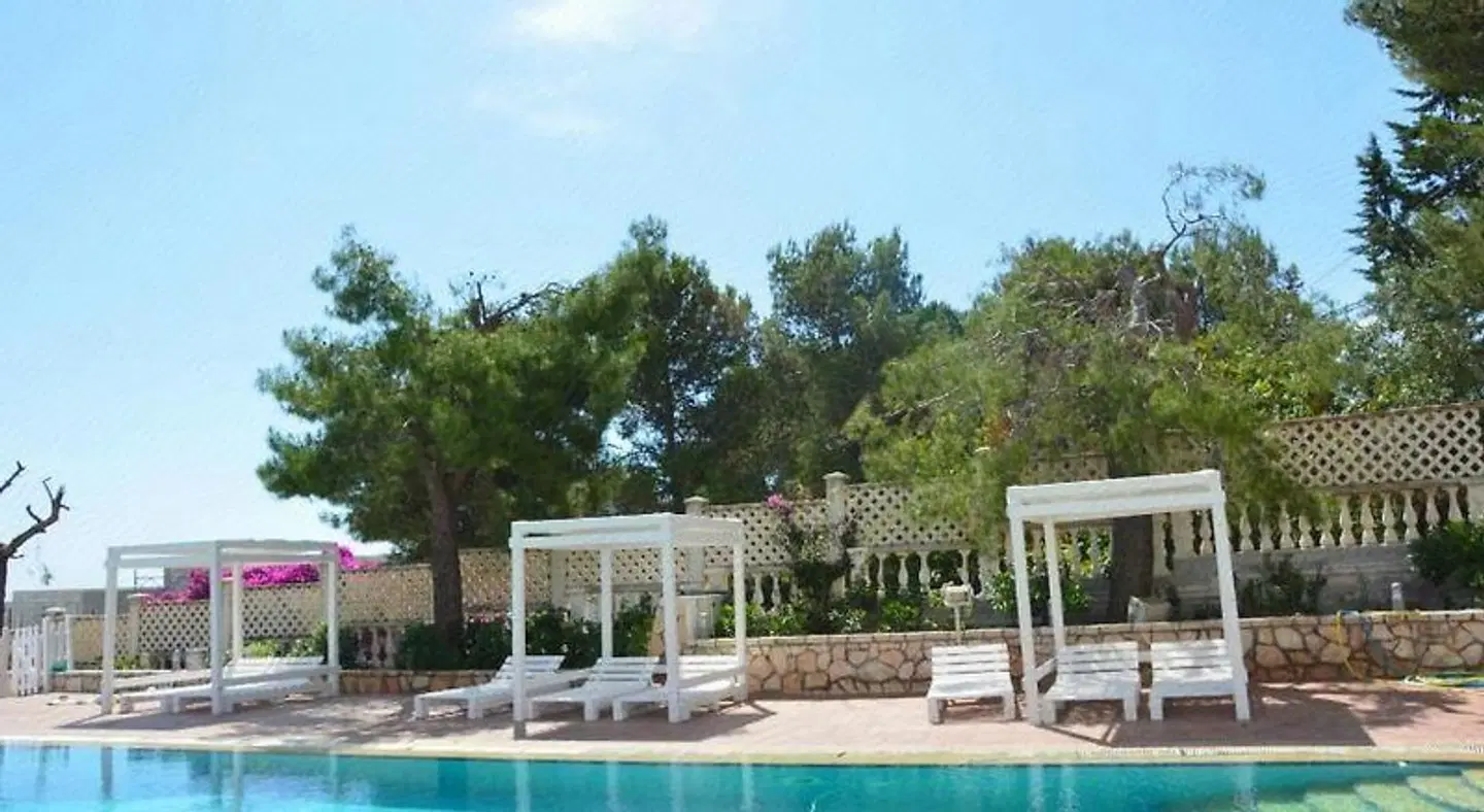 Hotel Residence La Corvetta OUTDOOR_POOL