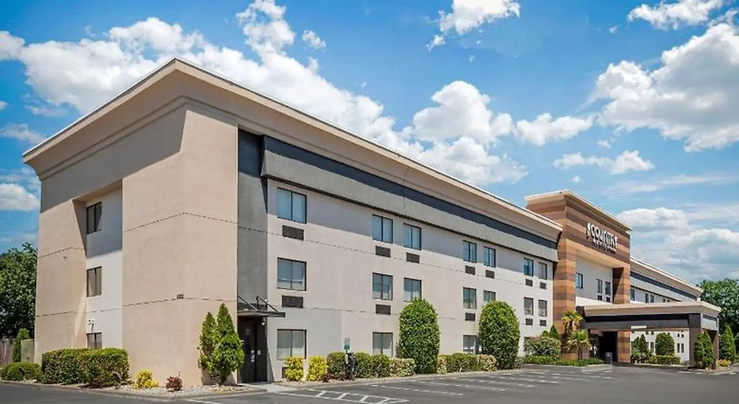 Best Western Montgomery I-85 North Hotel EXTERIOR