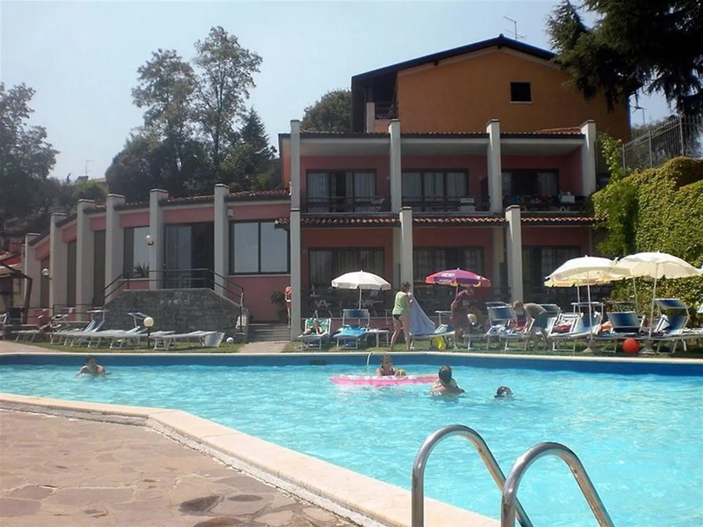 Hotel Belvedere OUTDOOR_POOL