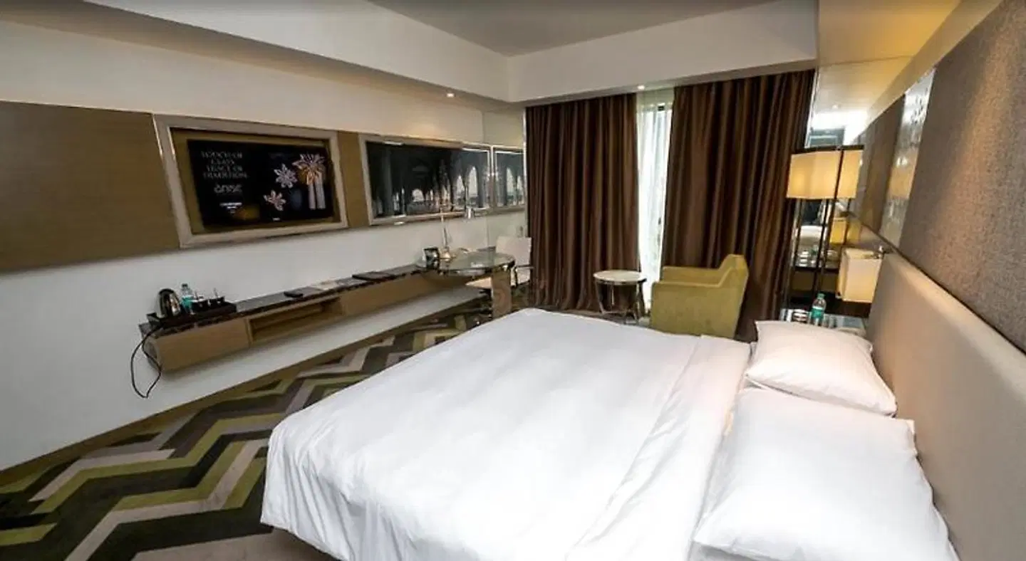 Courtyard by Marriott Agra ROOM_EXAMPLE