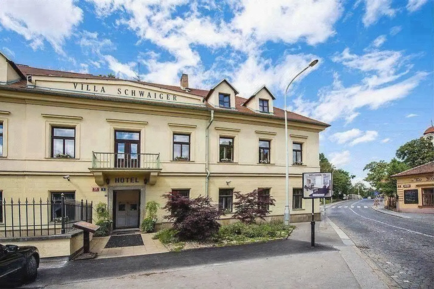 Hotel Schwaiger EXTERIOR