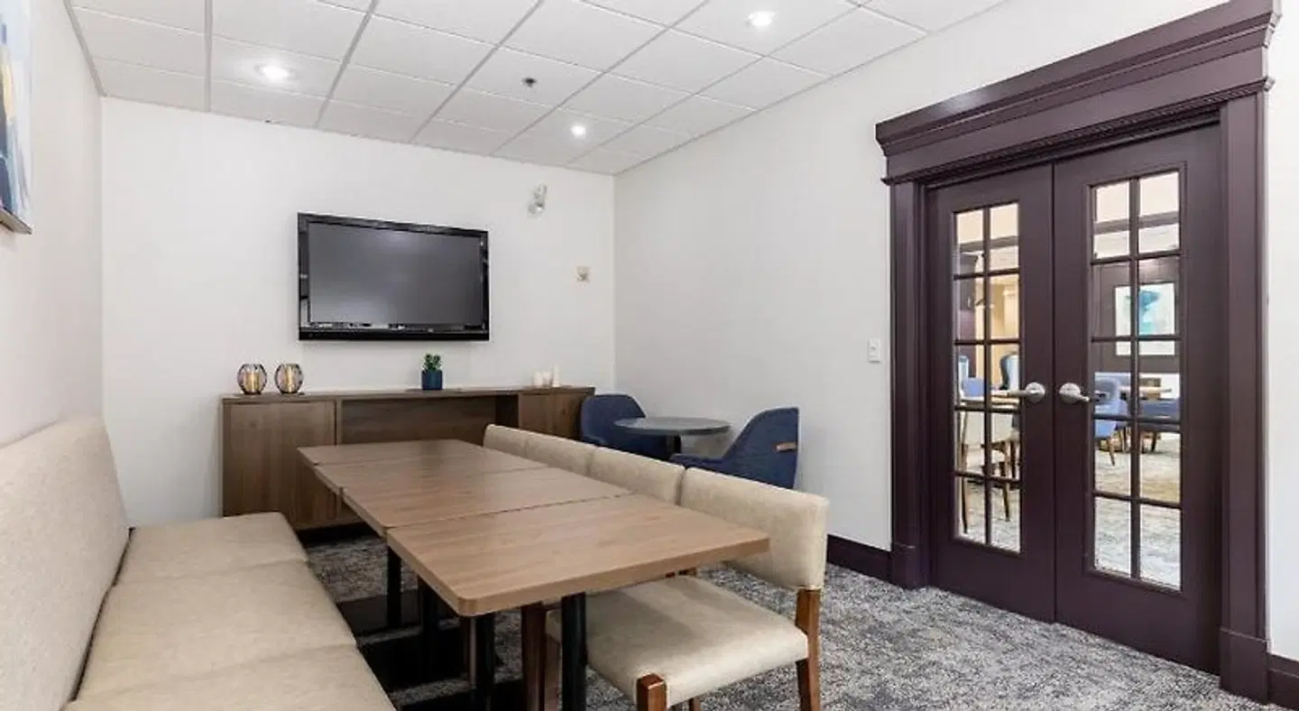 Staybridge Suites Guelph by IHG ROOM_EXAMPLE