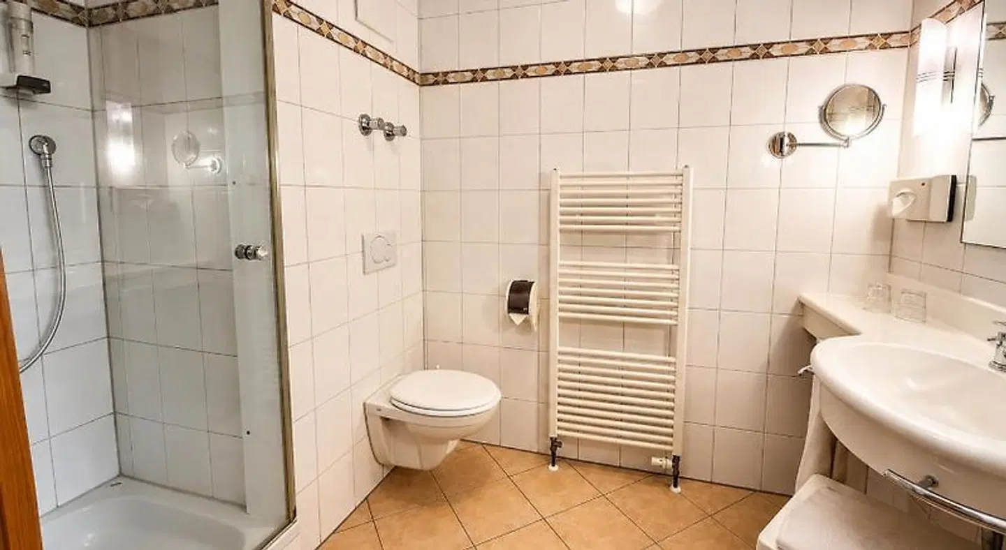 Schatten Badezimmer
