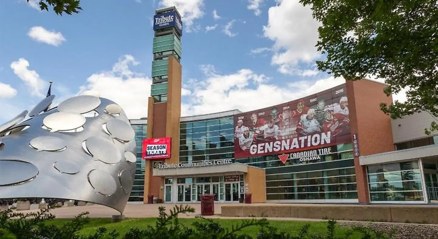 Holiday Inn Express & Suites Oshawa Downtown - Toronto Area by IHG EXTERIOR