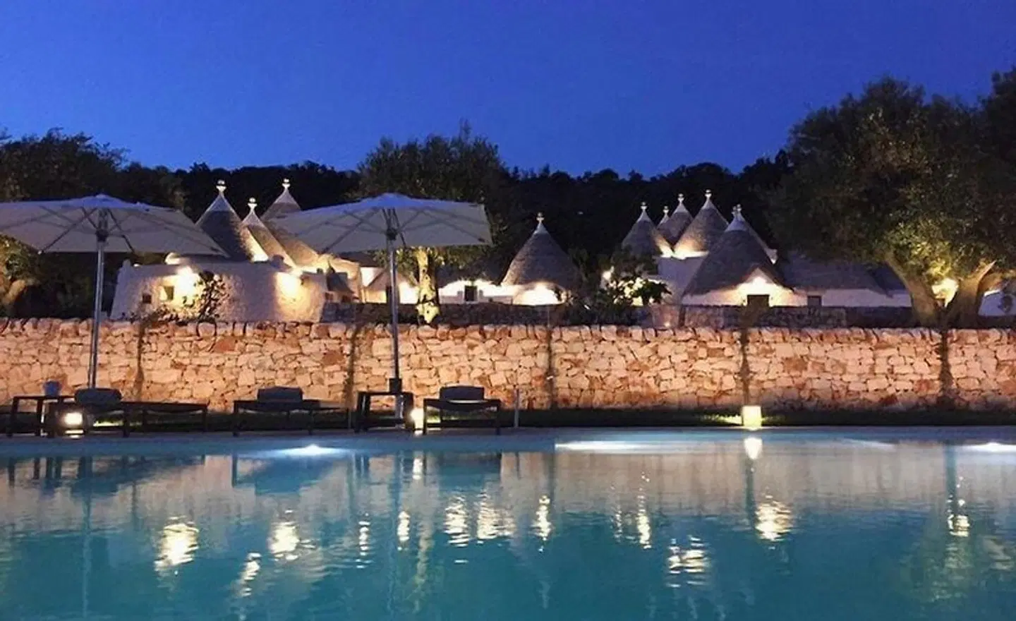 Borgo Canonica OUTDOOR_POOL