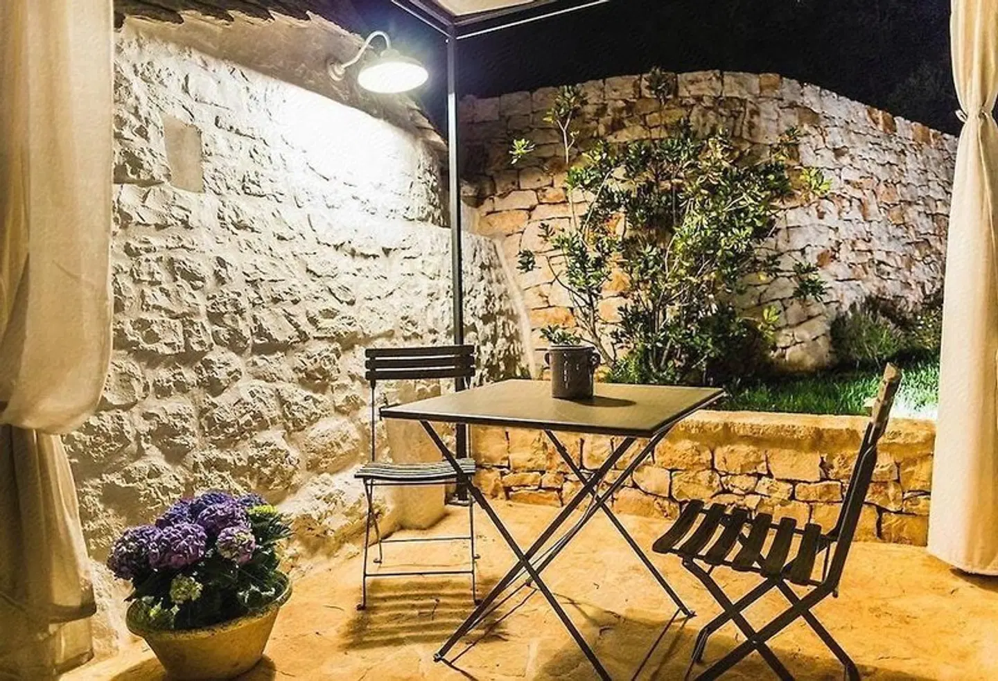 Borgo Canonica Terrasse