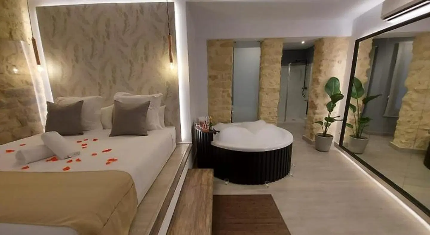 S30 Reina Victoria Badezimmer