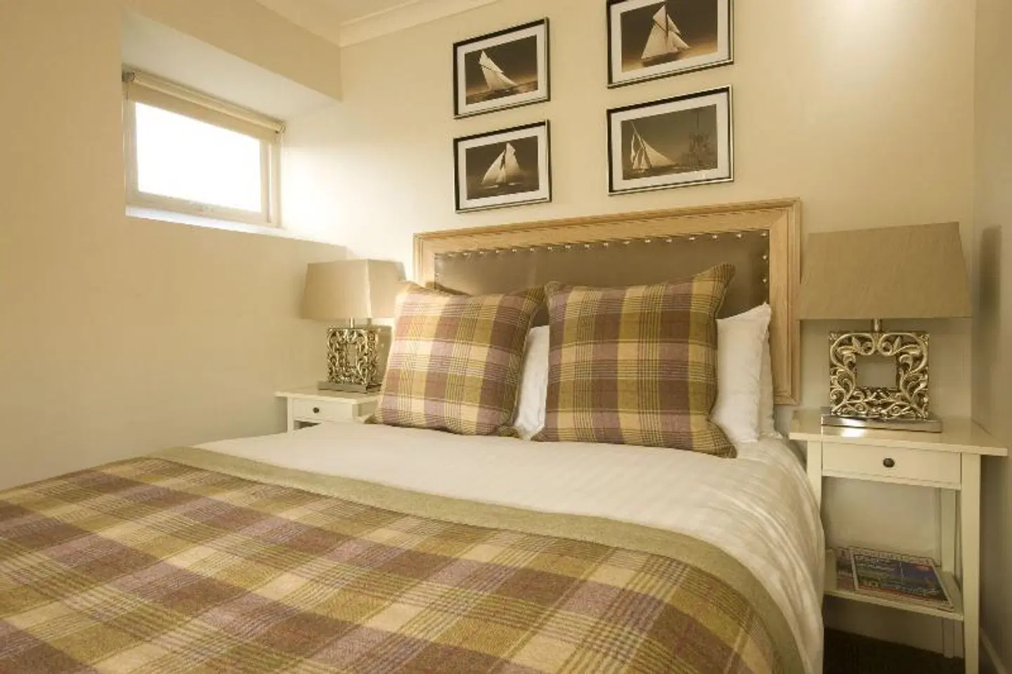 Sandown House B&B ROOM_EXAMPLE