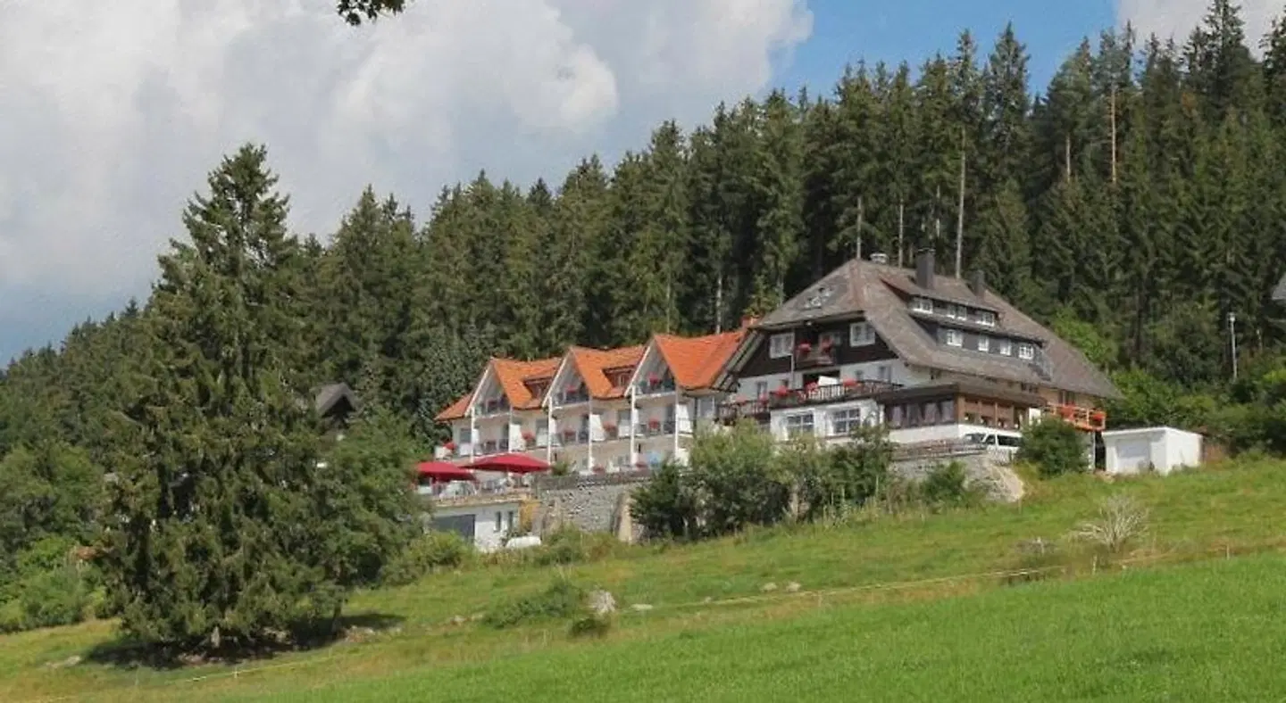 JUFA Hotel Schwarzwald EXTERIOR