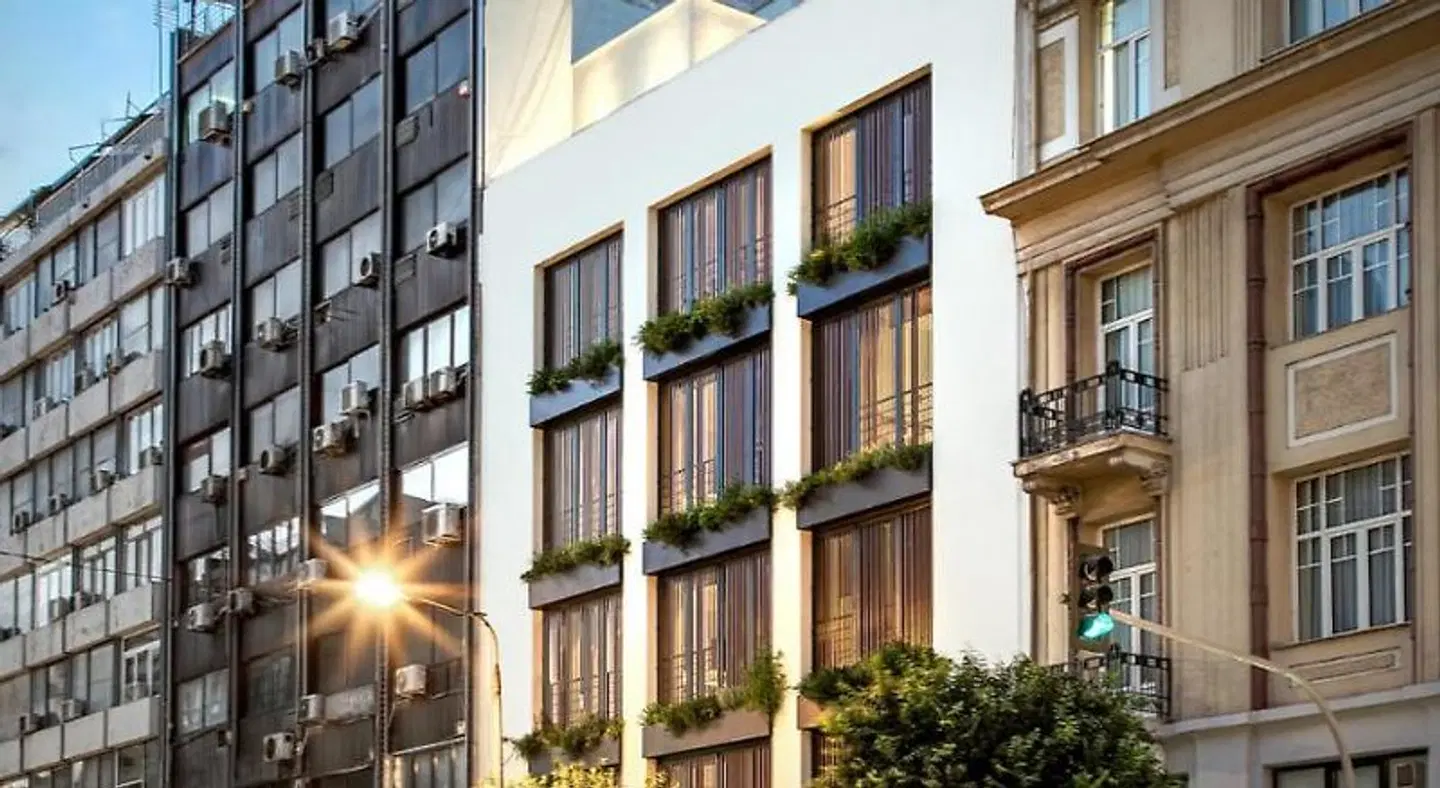 THIRTYNINE EXTERIOR