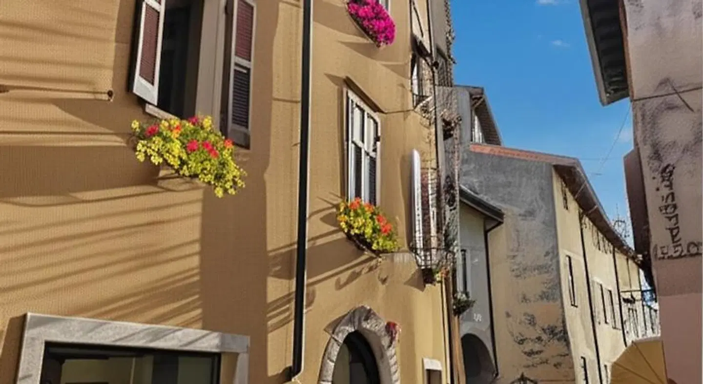Modena EXTERIOR