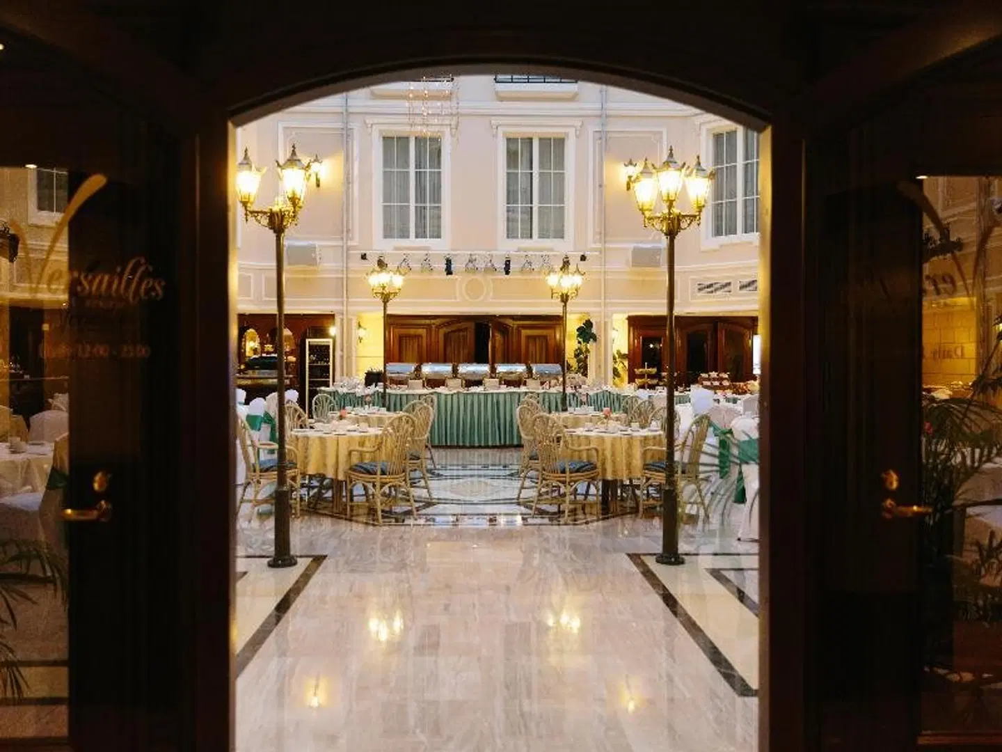 Grand Hotel Emerald Restaurant