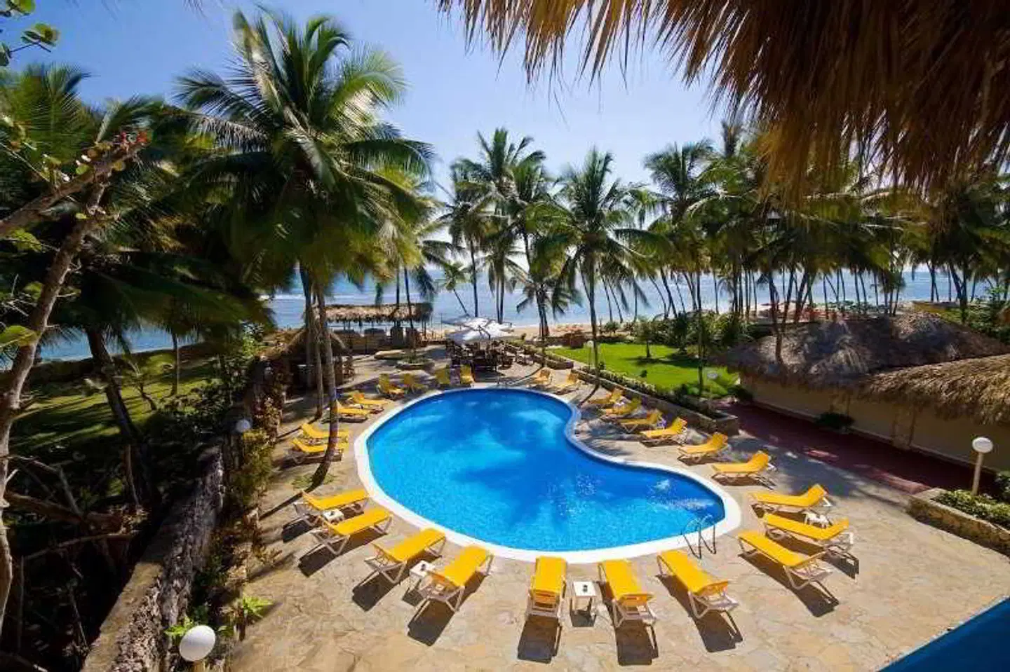 Playa Esmeralda OUTDOOR_POOL