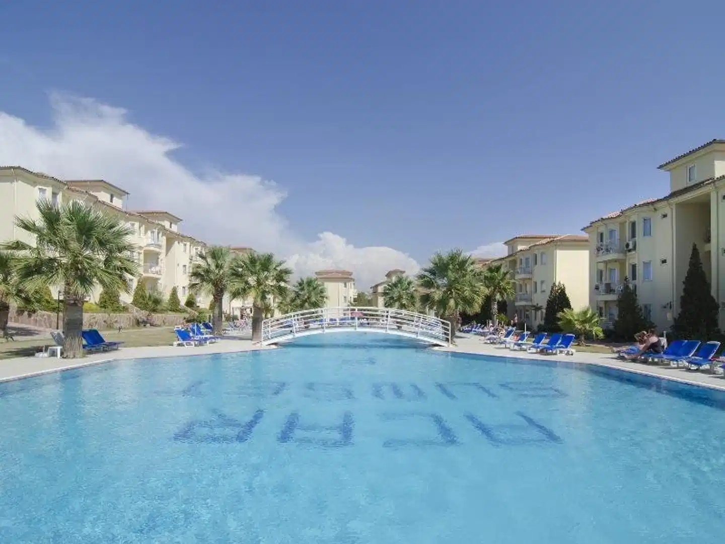 Sealight Family Club Pool