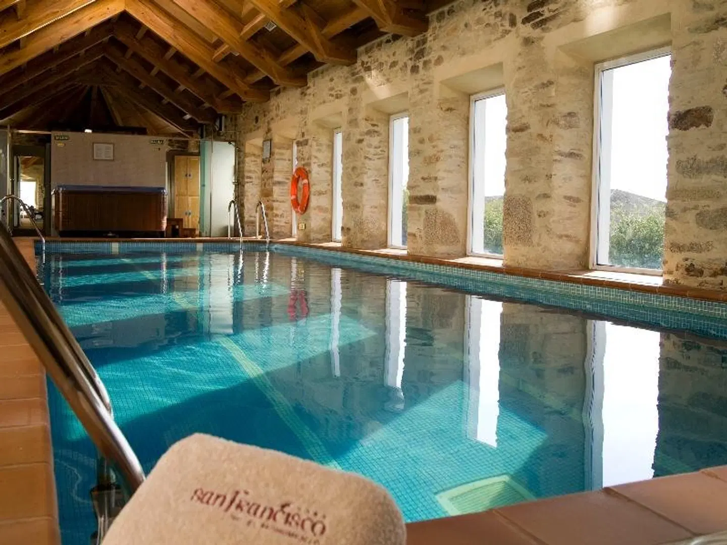 San Francisco Hotel Monumento OUTDOOR_POOL