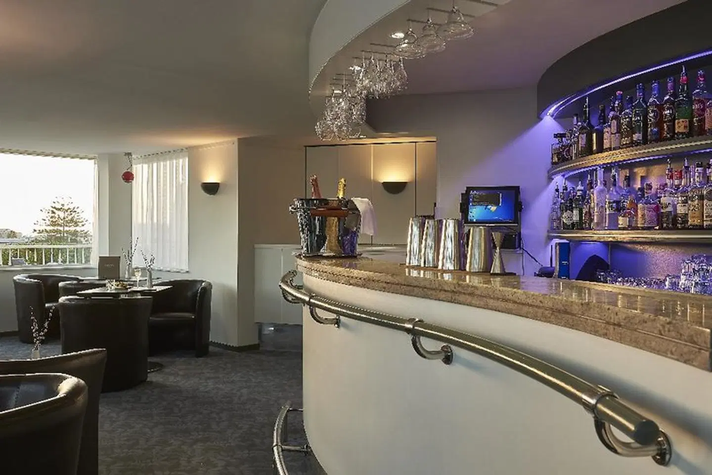 Gounod LOUNGE_LOBBY