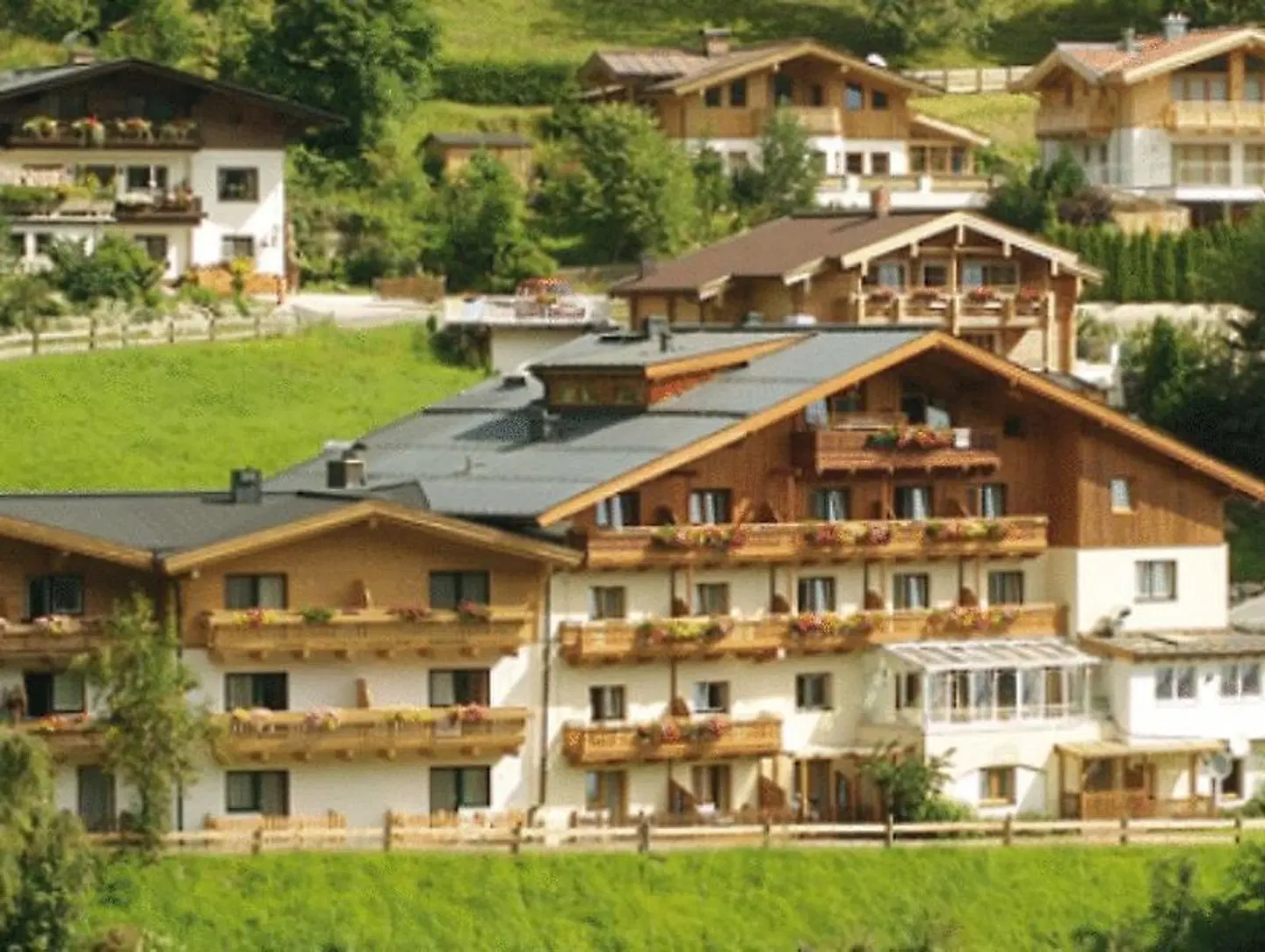 Gartenhotel Daxer EXTERIOR