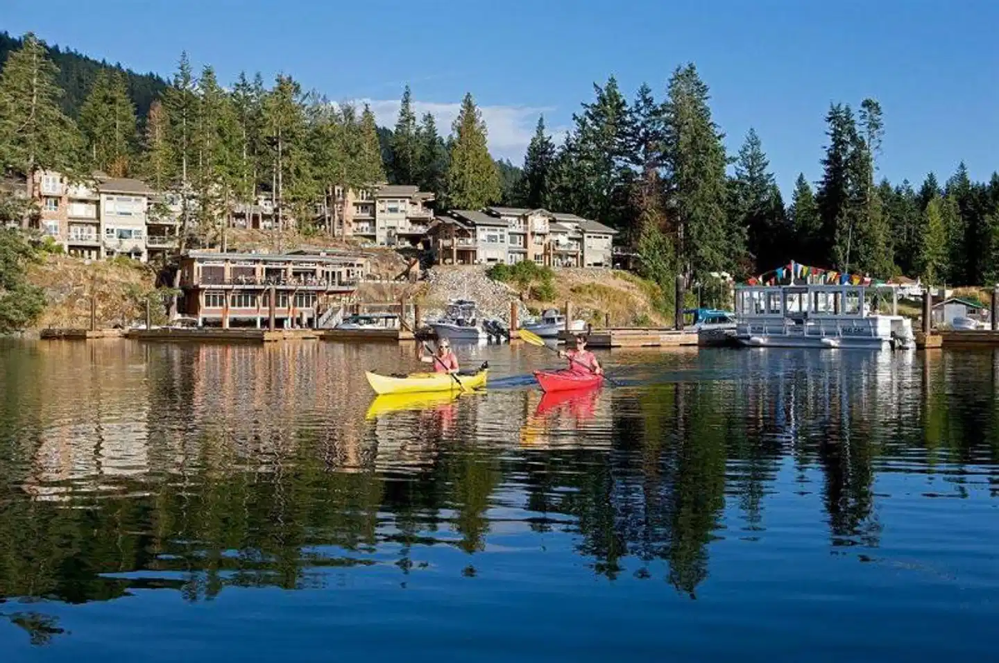 Painted Boat Resort Spa and Marina Aussenansicht