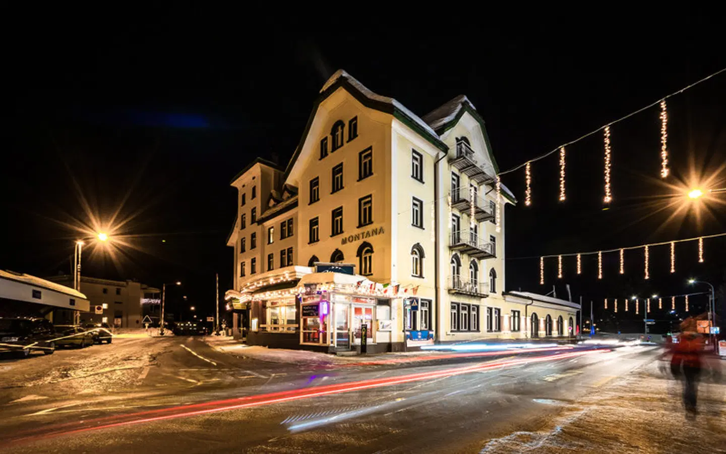 Hotel Montana EXTERIOR