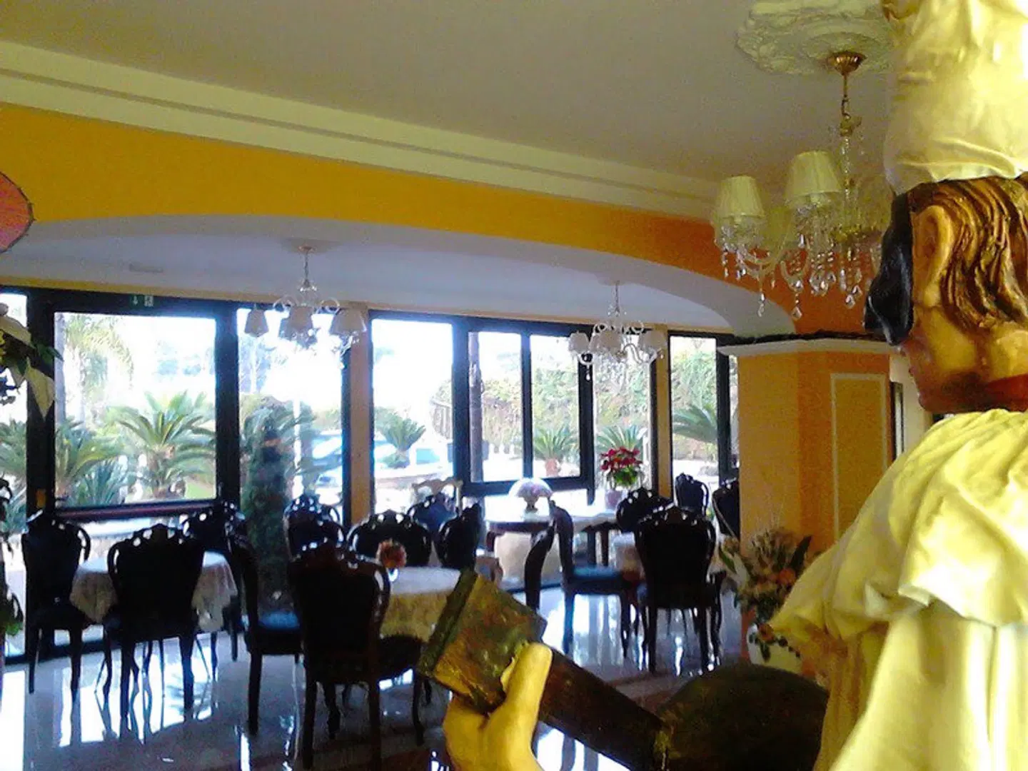 Happy Days Restaurant