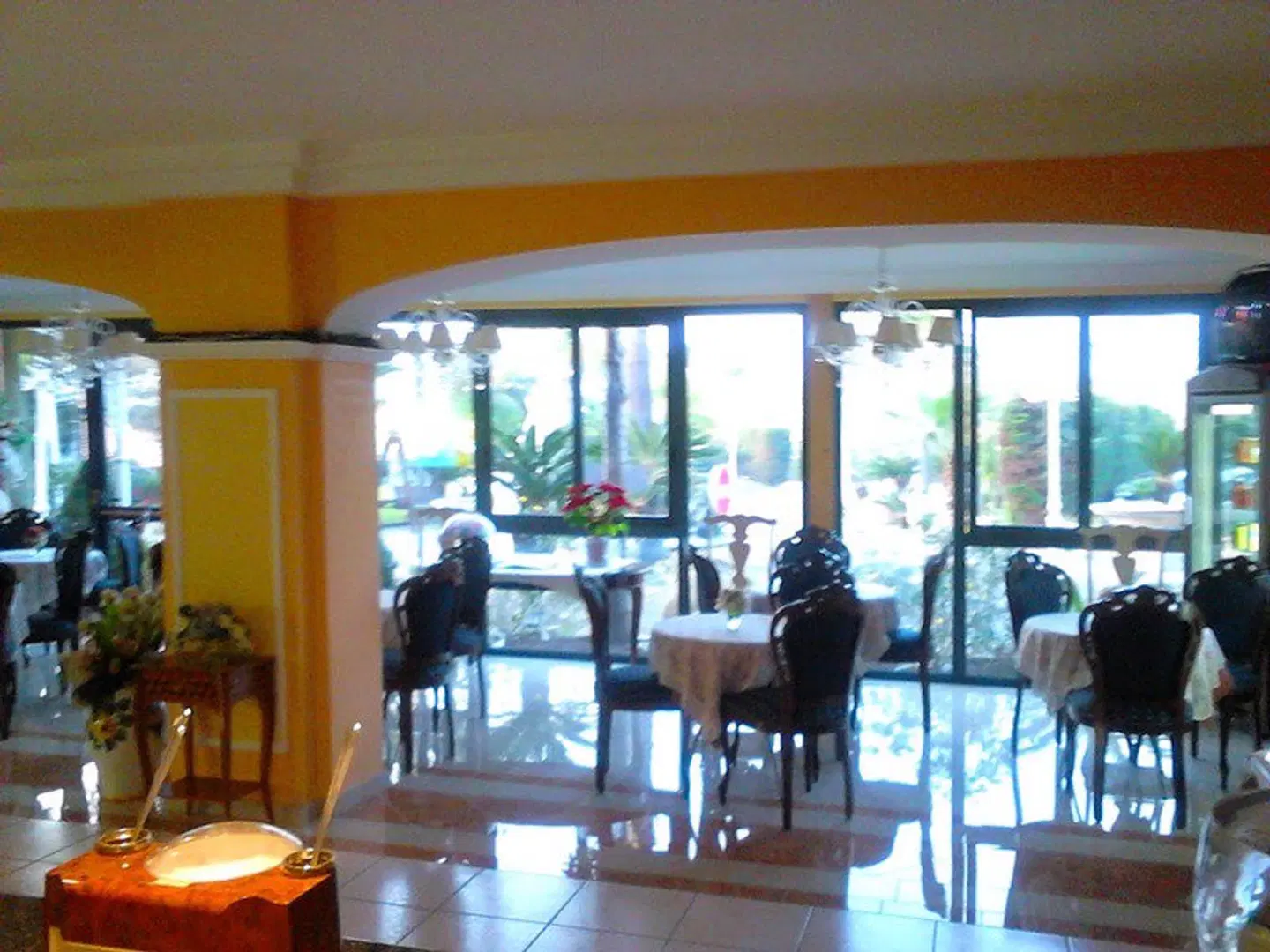 Happy Days Restaurant