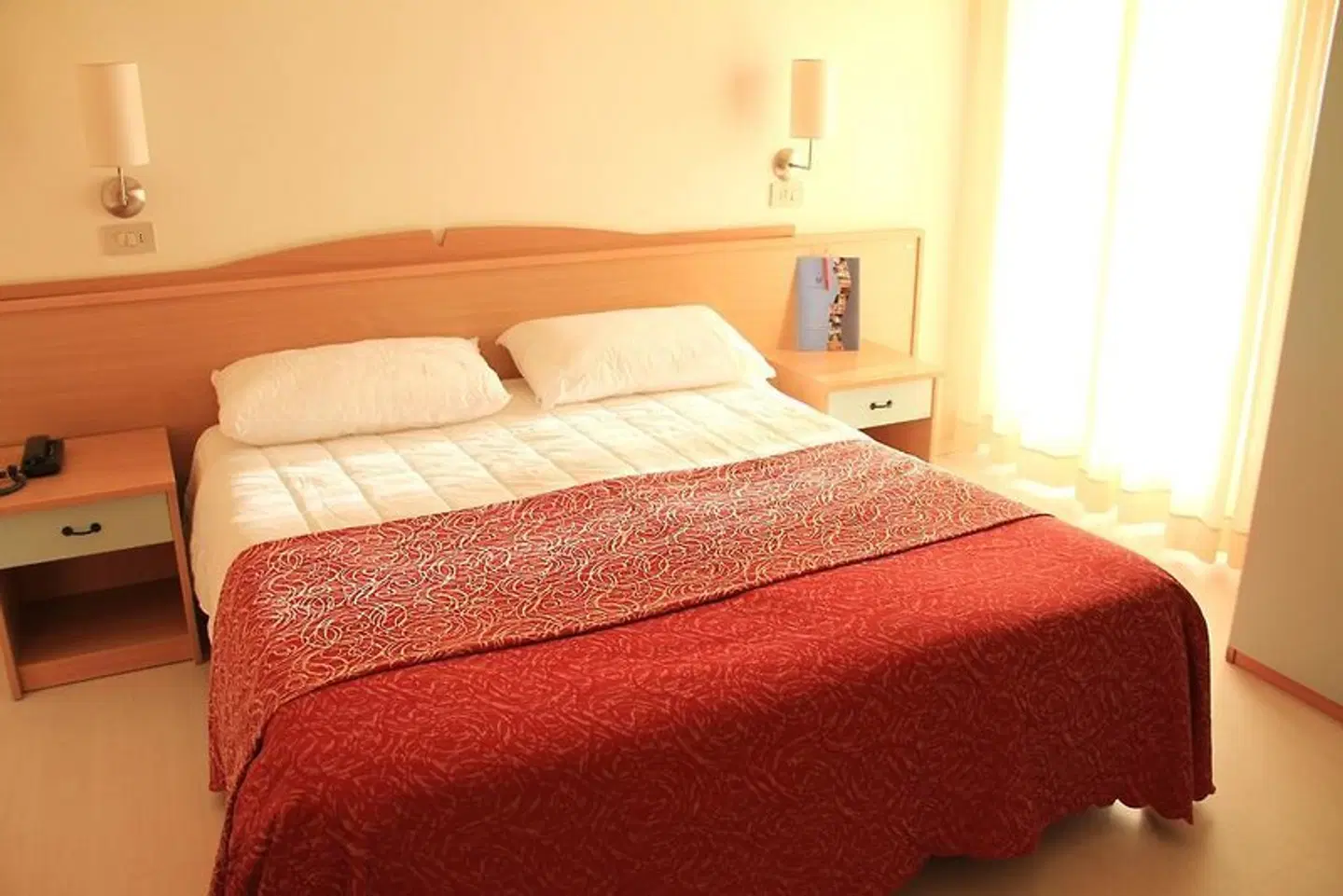 International ROOM_EXAMPLE