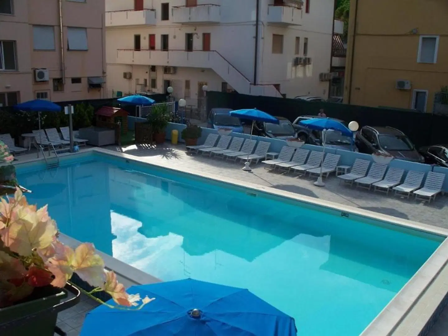 Hotel Portofino OUTDOOR_POOL