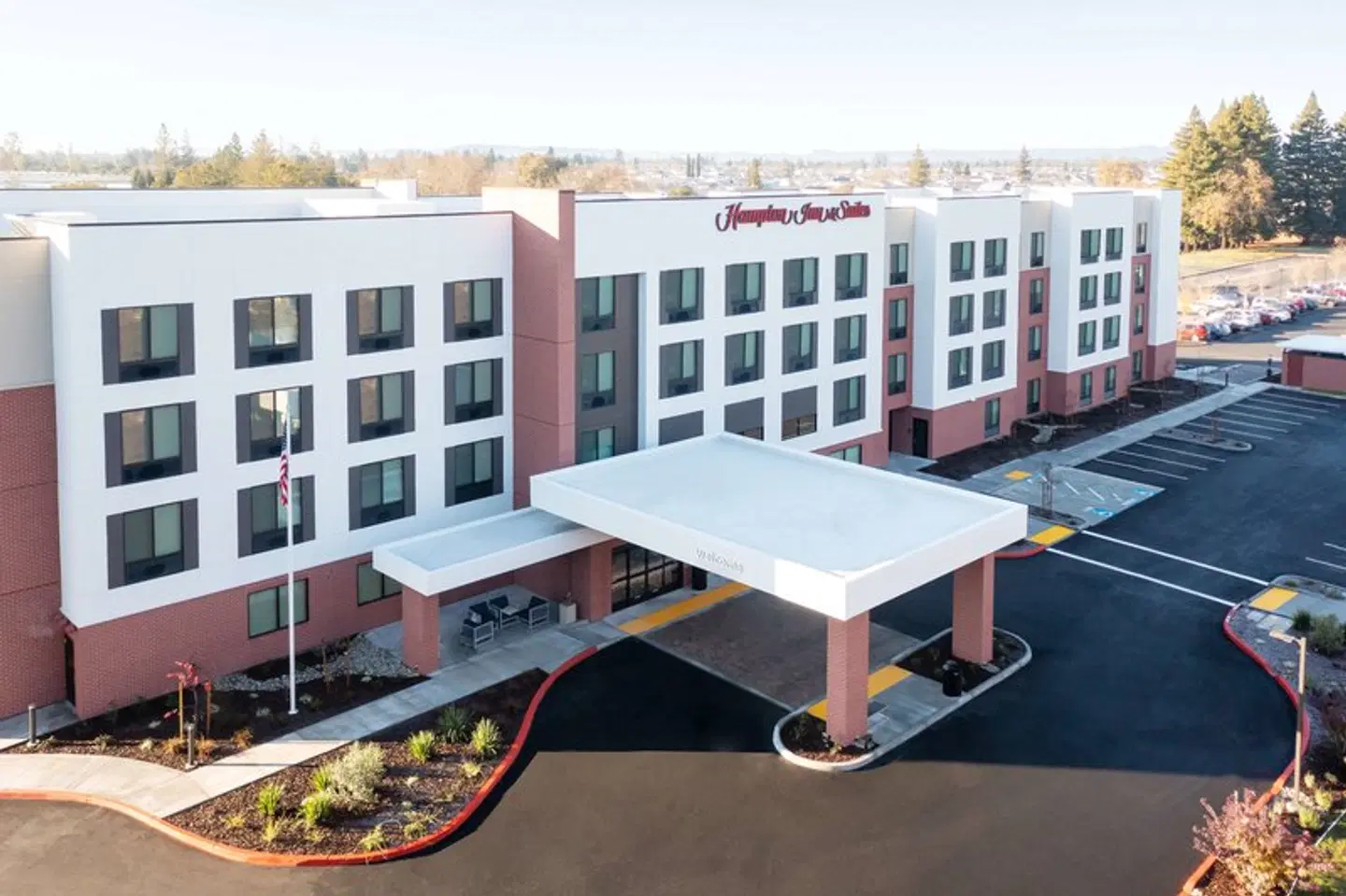 Hampton Inn & Suites Santa Rosa Sonoma Wine Country EXTERIOR