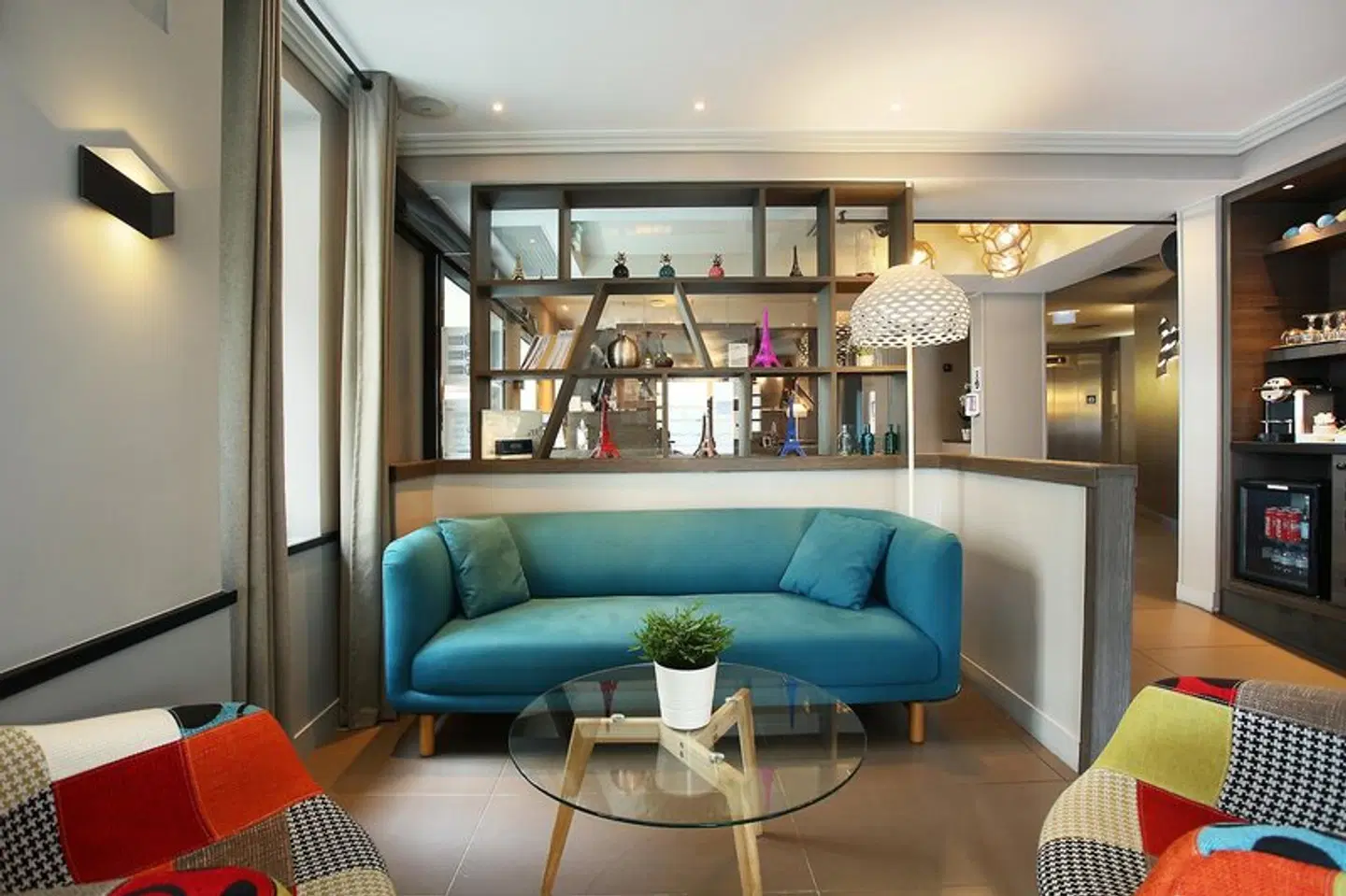 Eiffel Capitol LOUNGE_LOBBY