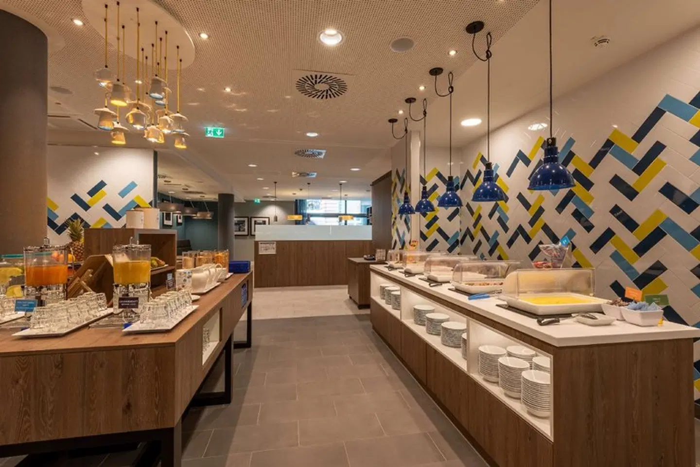 Hampton by Hilton Düsseldorf City Centre Restaurant