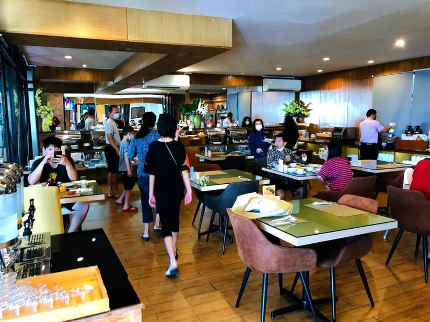 Crystal Jade Hotel Restaurant