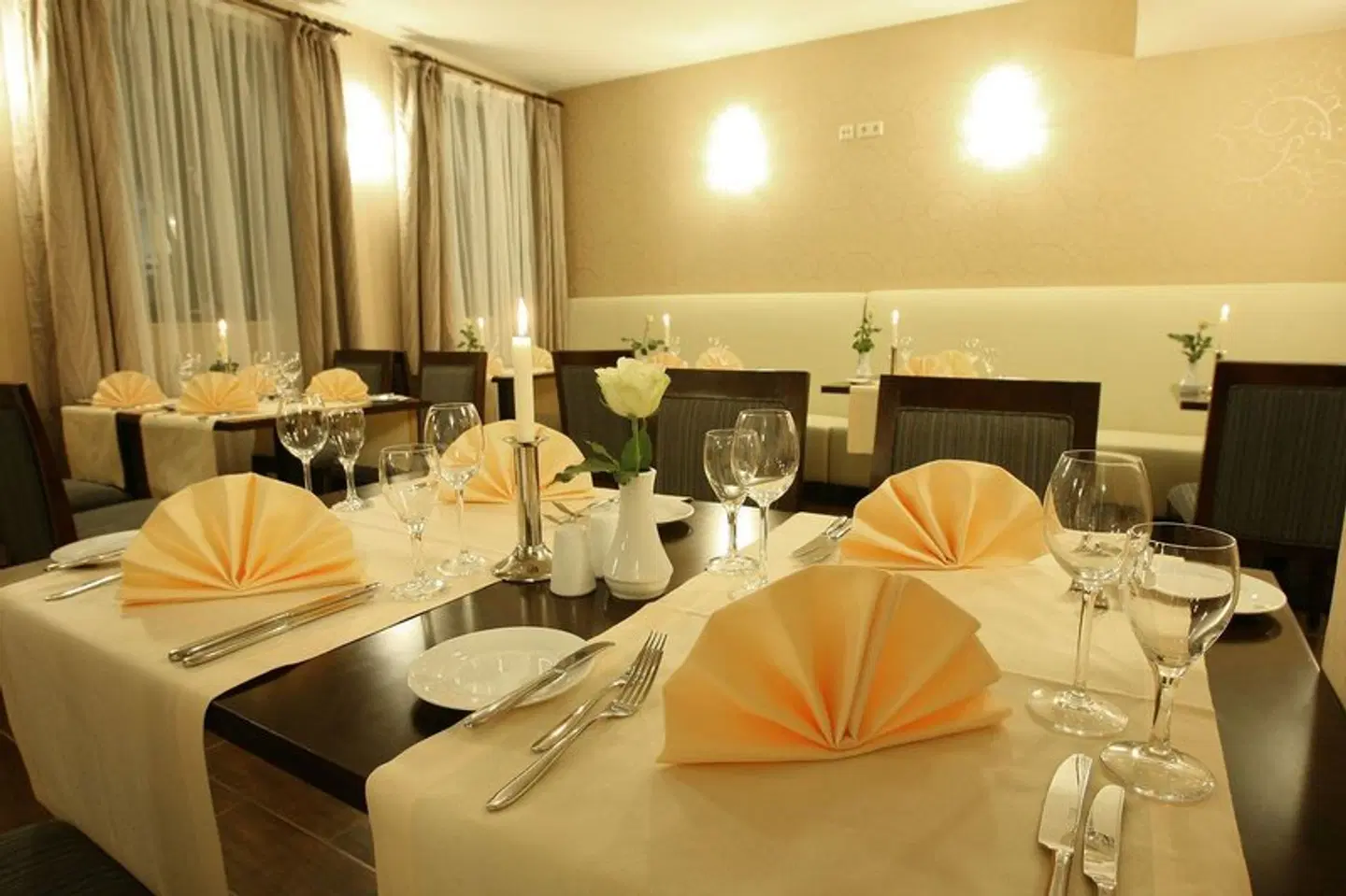 Grand Palace Hotel Hannover Restaurant