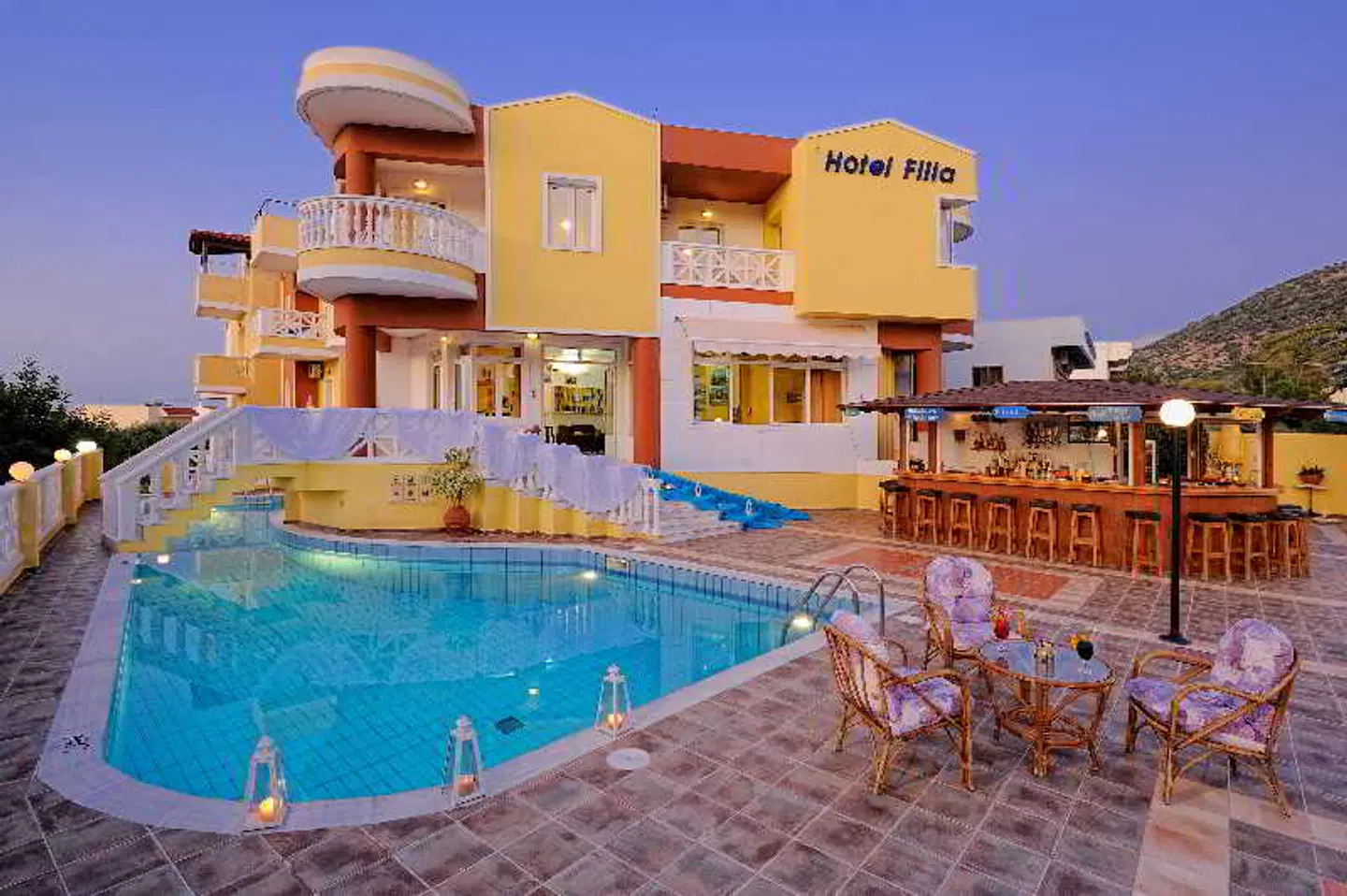 Filia Hotel OUTDOOR_POOL