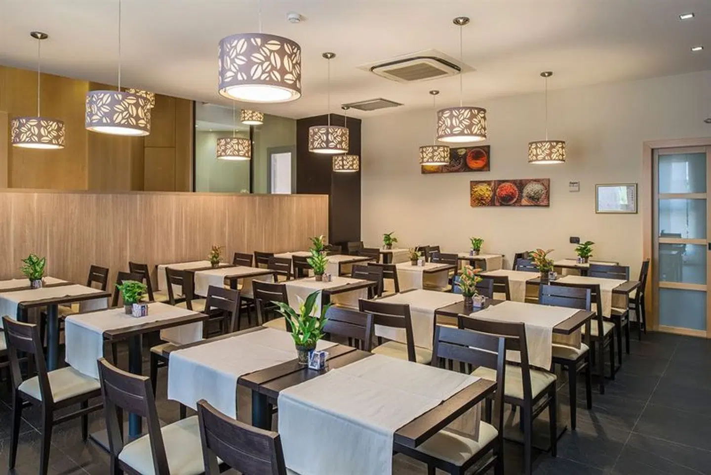Roma Sud Restaurant