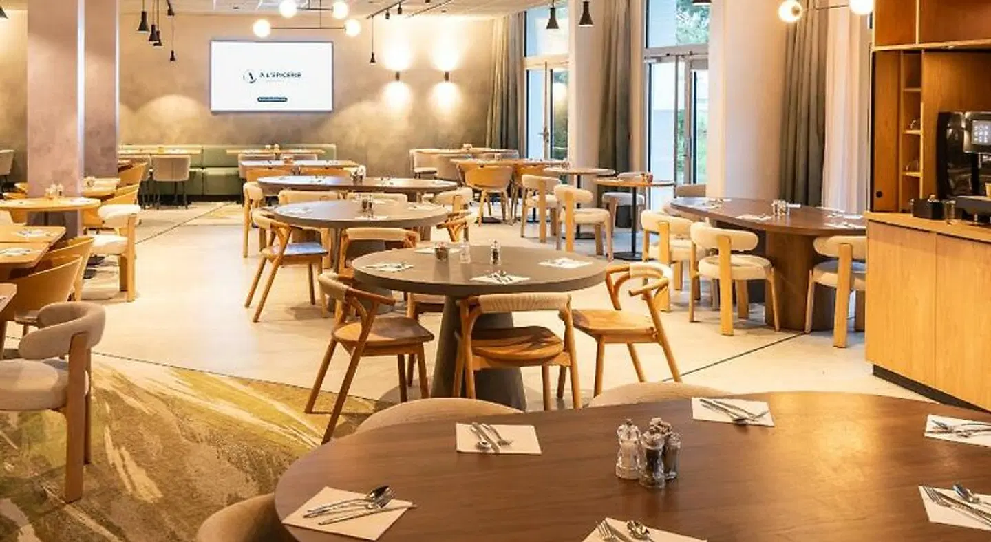 Novotel Saint-Quentin in Yvelines Hotel Restaurant