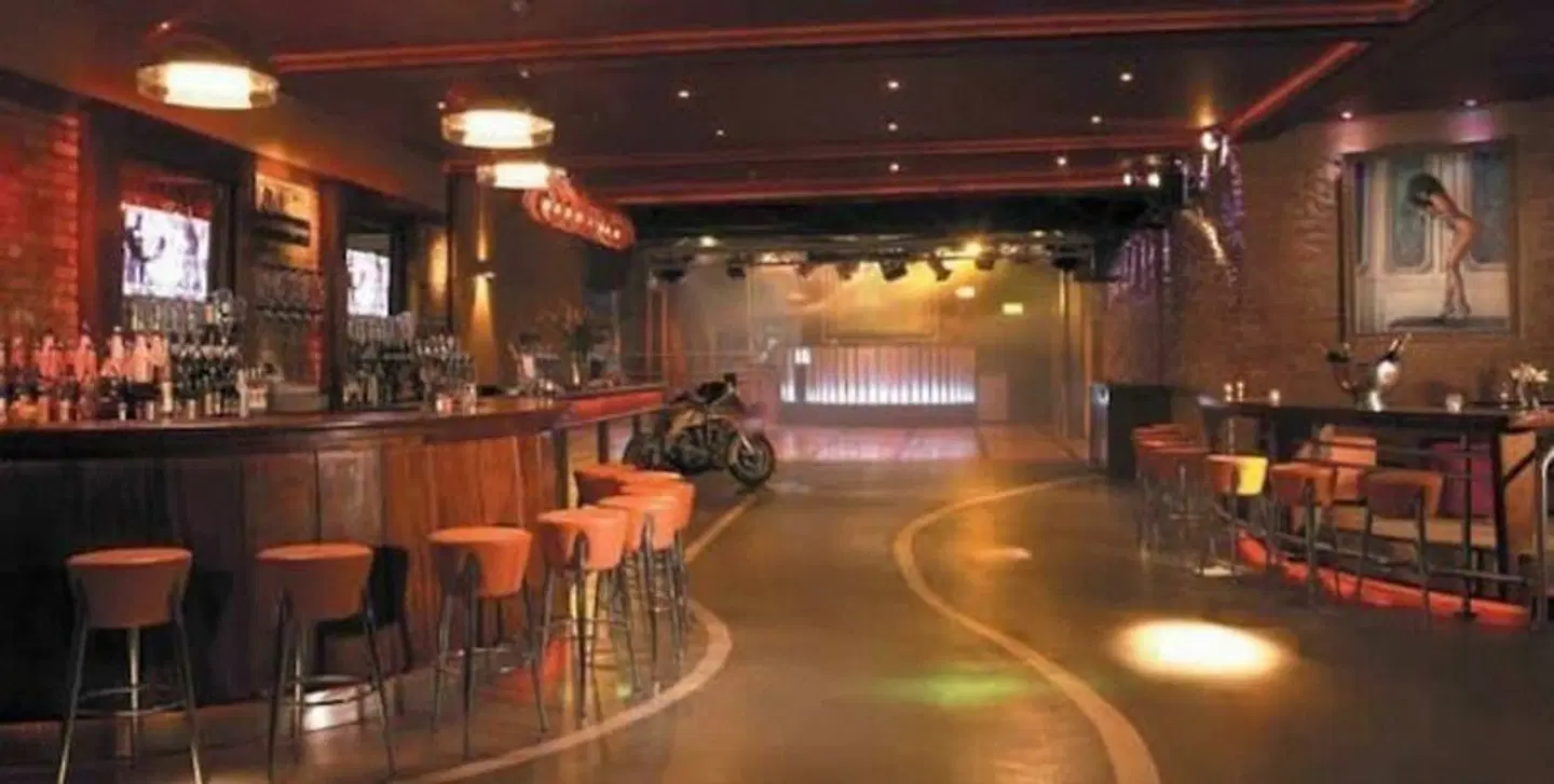The White Lady Bar