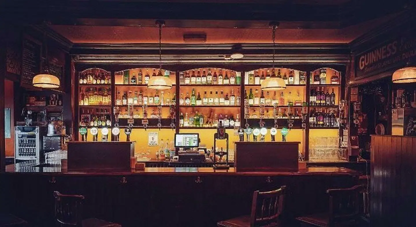 Kingstons Townhouse Bar