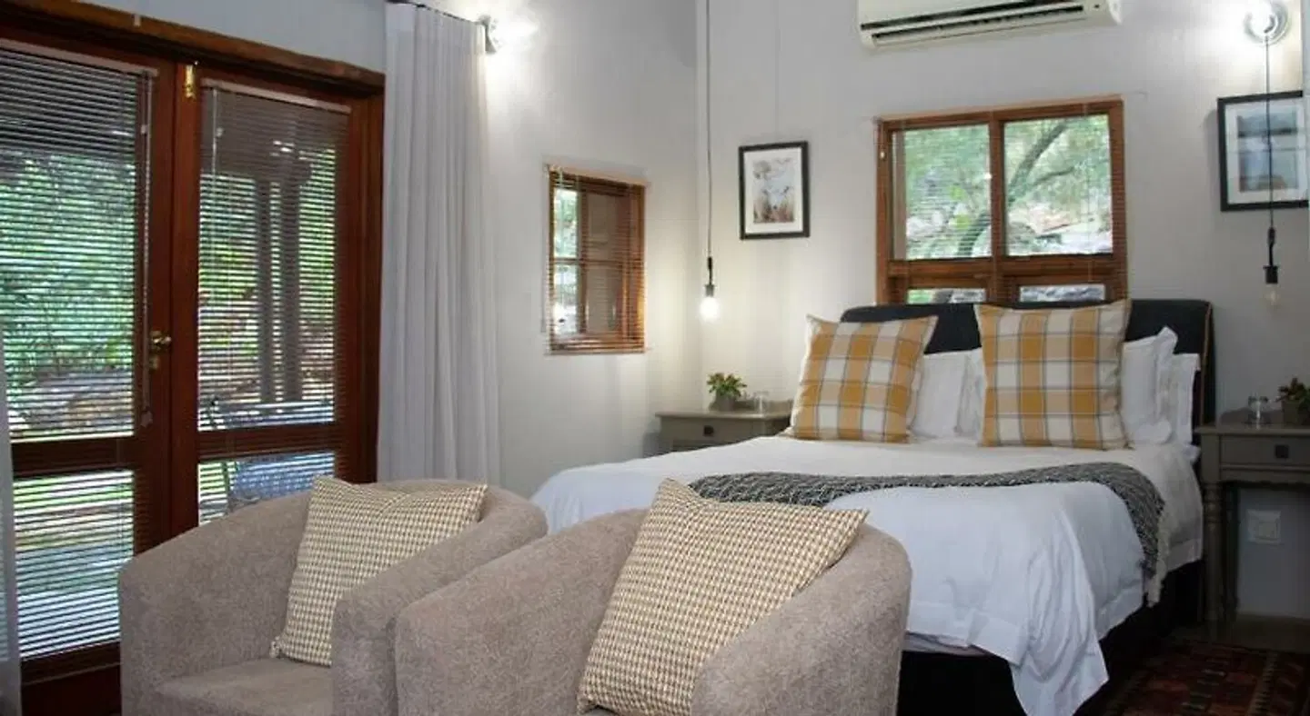 Sherewood Lodge ROOM_EXAMPLE