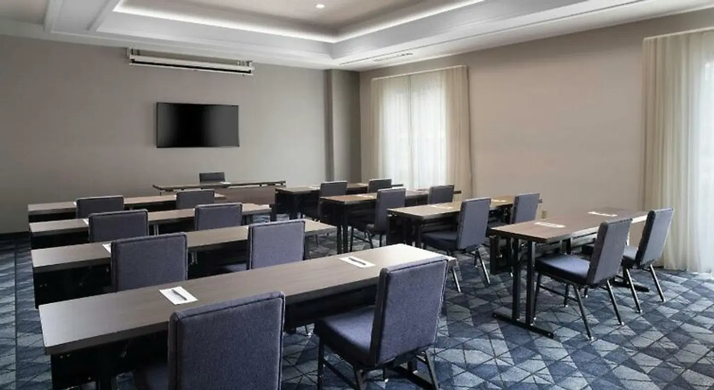 Courtyard by Marriott New Orleans Metairie Konferenz