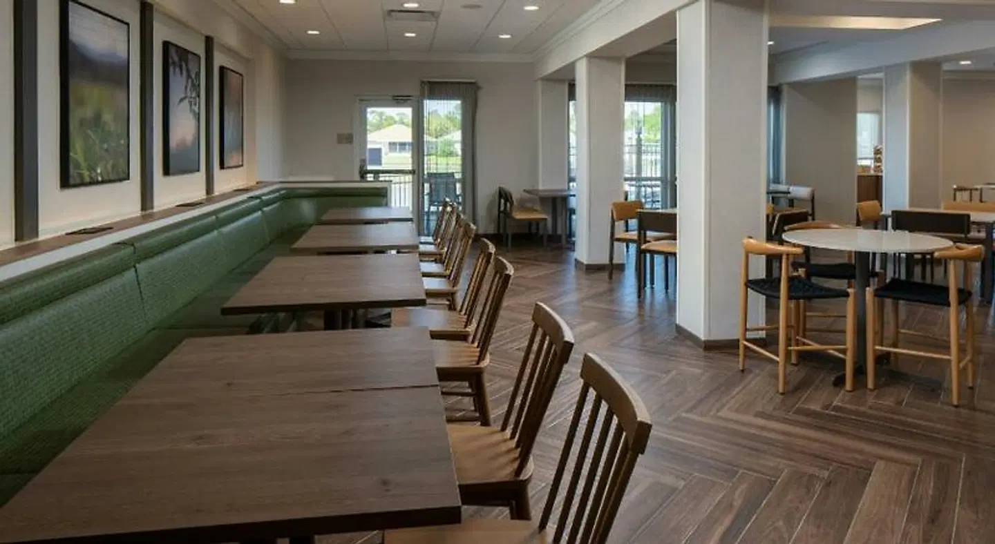 Fairfield by Marriott Inn & Suites Orange Beach Bar