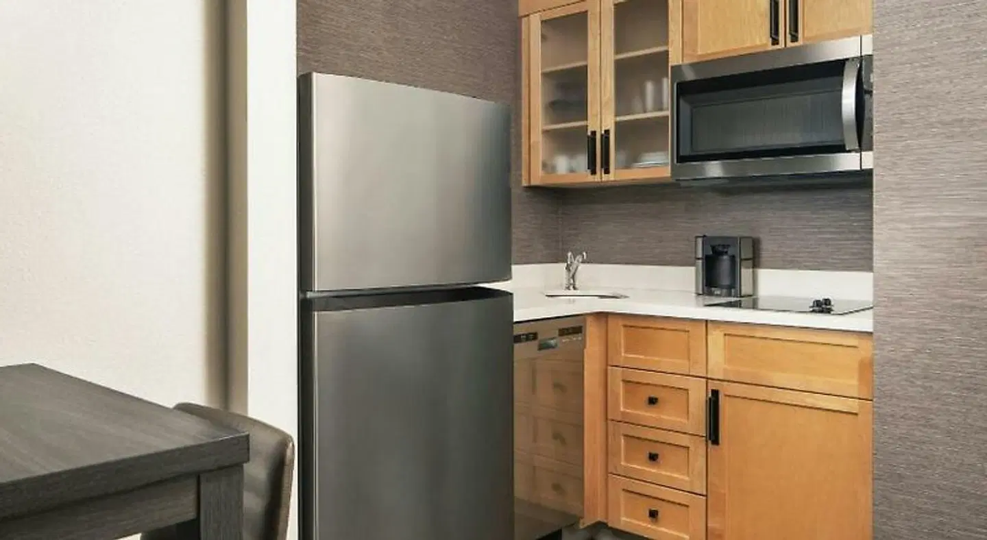Residence Inn by Marriott Montreal Airport ROOM_EXAMPLE