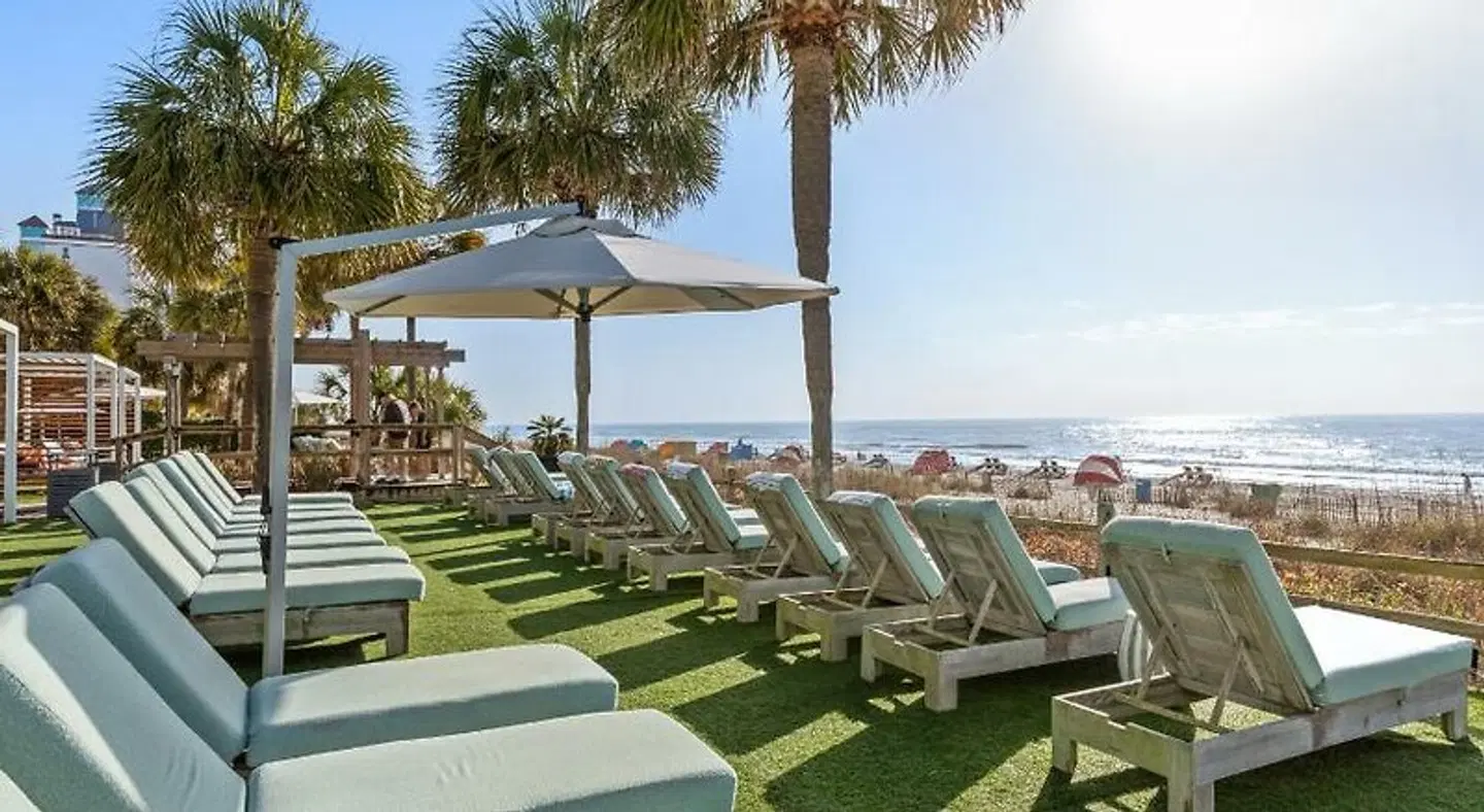 The Strand A Boutique Resort Terrasse