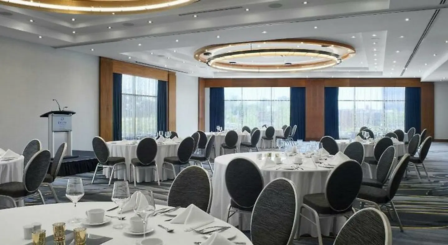 Delta Hotels by Marriott Waterloo Konferenz